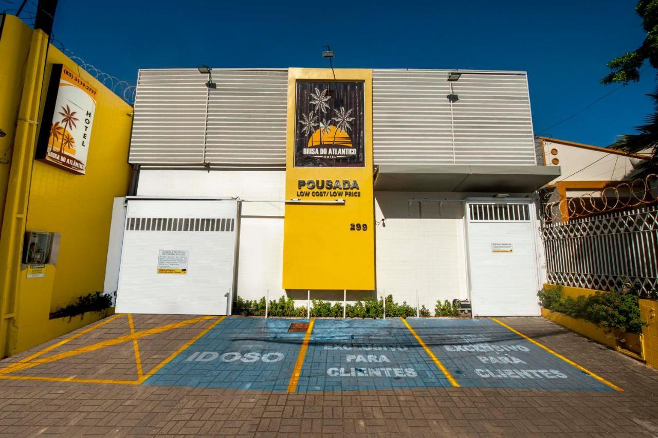 Pousada Brisa do Atlântico - Praia de Iracema - Próximo a feira da Catedral da sé Fortaleza  Exterior foto